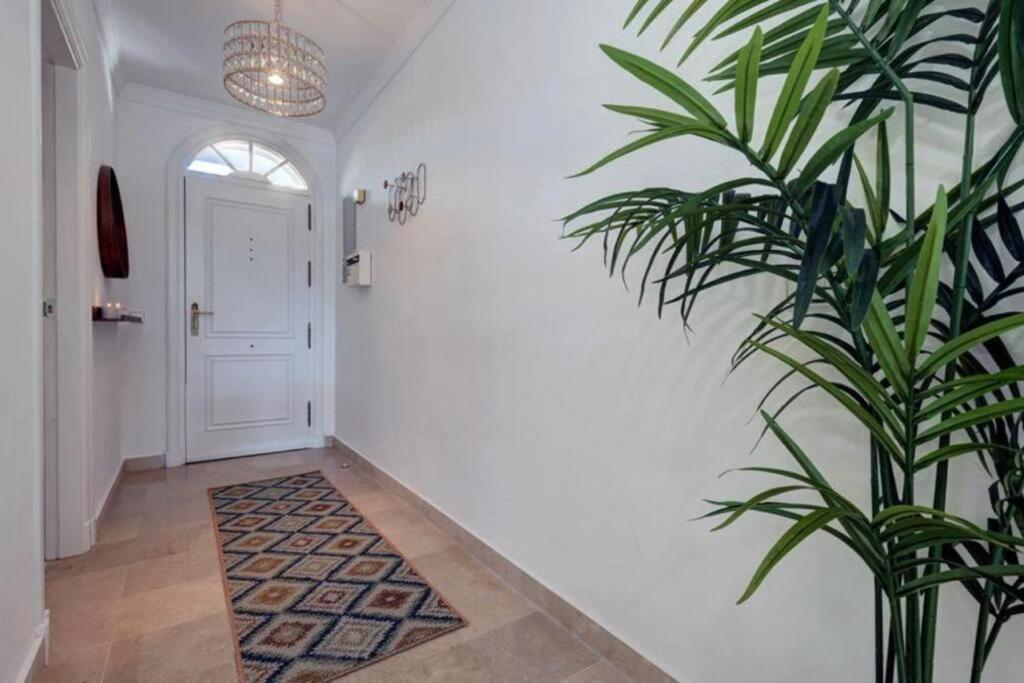Apartament Aloha Gardens In Puerto Banus Marbella