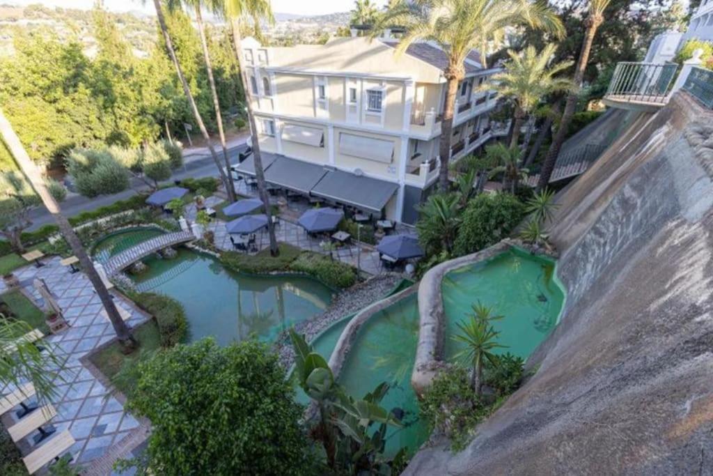 Aloha Gardens In Puerto Banus Apartament
